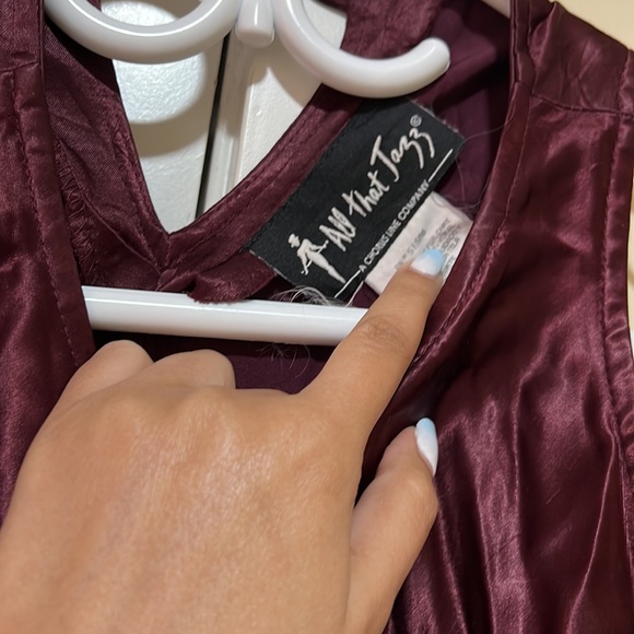 Dress - Picture 4 of 5